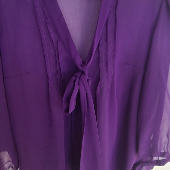 Dex Sheer Purple V-Neck Bow Front Blouse Size M - Picture 5 of 7